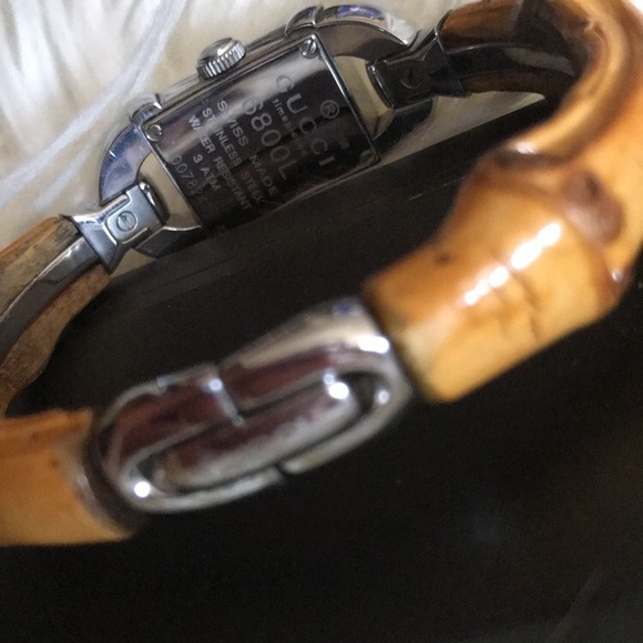 Gucci Watch - Picture 6 of 6